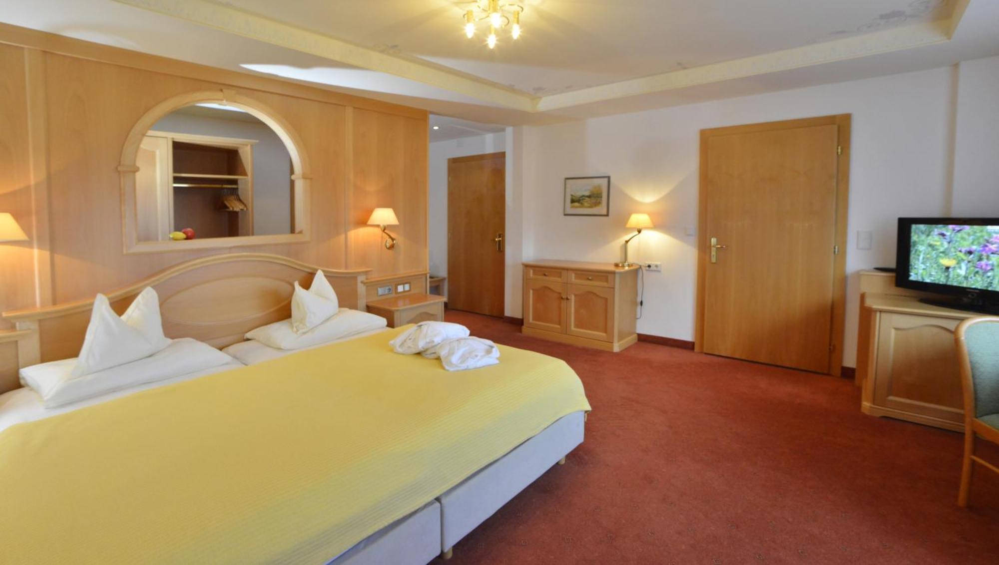 Hotel Residenz Hochland Seefeld in Tirol Habitación foto