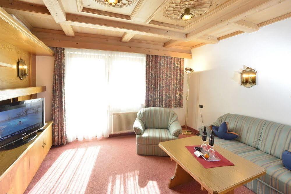 Hotel Residenz Hochland Seefeld in Tirol Exterior foto